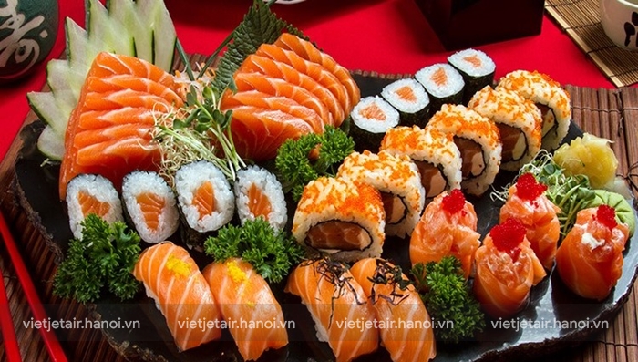 Ẩm thực Nhật Bản theo theo mùa qua các món sushi