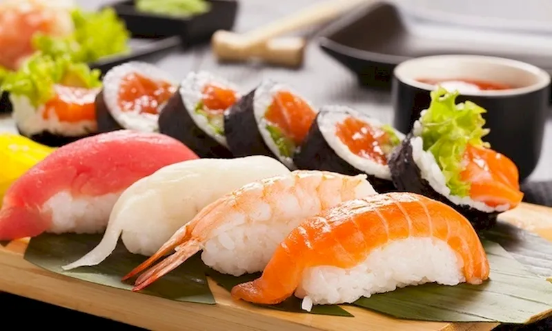 Thiên đường sushi vẫy gọi bạn đặt vé máy bay đi Nhật sớm